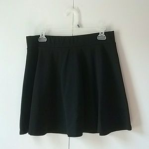Short black skirt